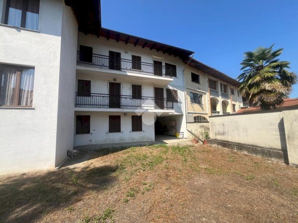 casa indipendente in vendita a Lessolo