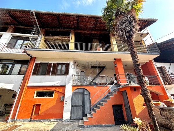 casa indipendente in vendita a Lessolo