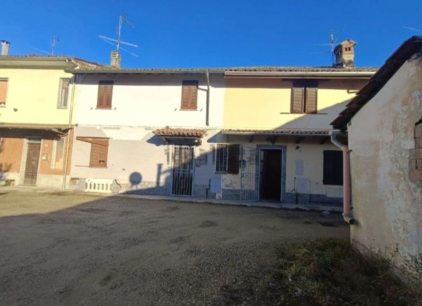 casa indipendente in vendita a Pieve Albignola