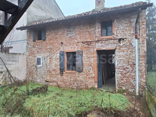 casa indipendente in vendita a Pieve Albignola
