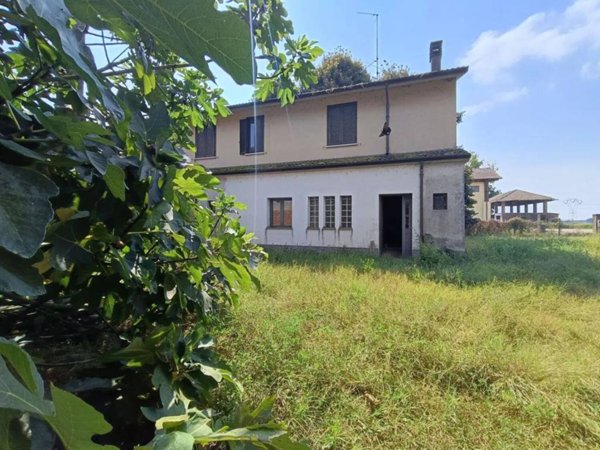 casa indipendente in vendita a Pieve Albignola
