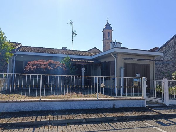 casa indipendente in vendita a Pieve Albignola