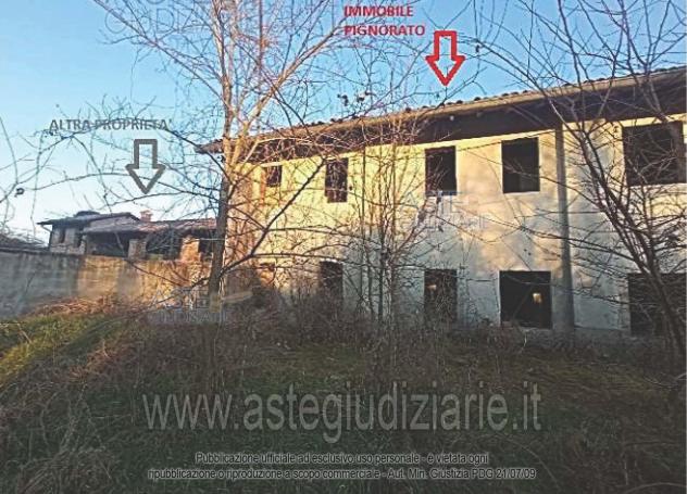 casale in vendita a Pieve Albignola