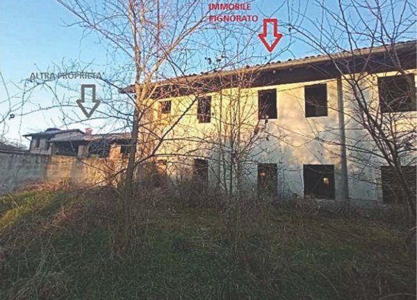 casale in vendita a Pieve Albignola