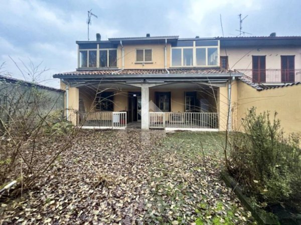 casa indipendente in vendita a Pieve Albignola
