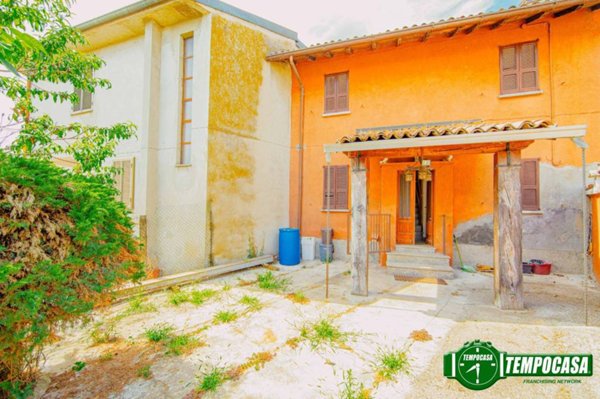 casa indipendente in vendita a Pieve Albignola