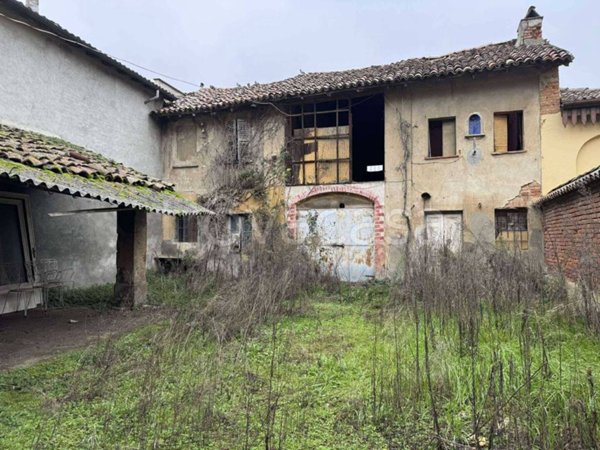 casa indipendente in vendita a Pieve del Cairo