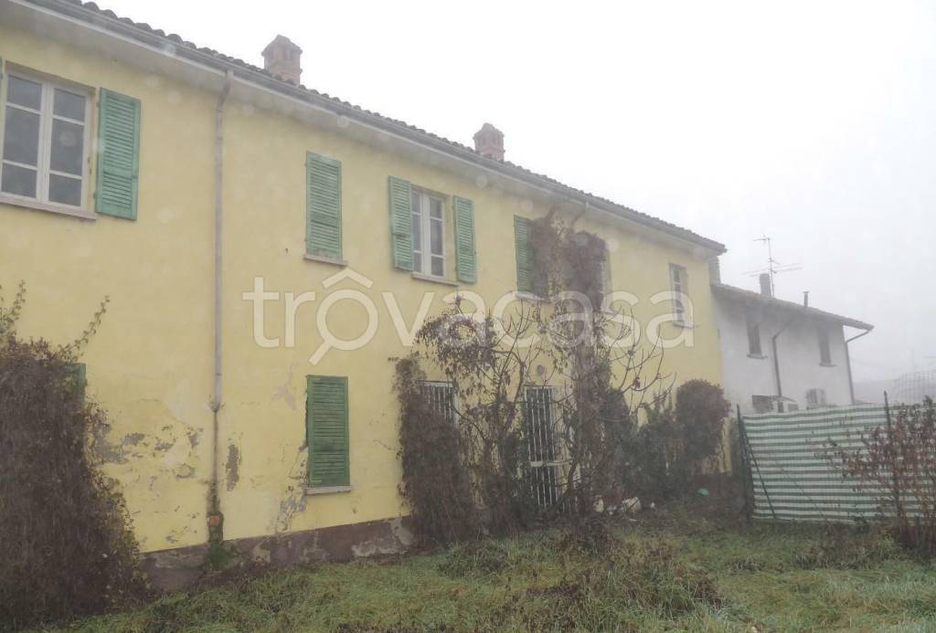 casa indipendente in vendita a Pieve del Cairo