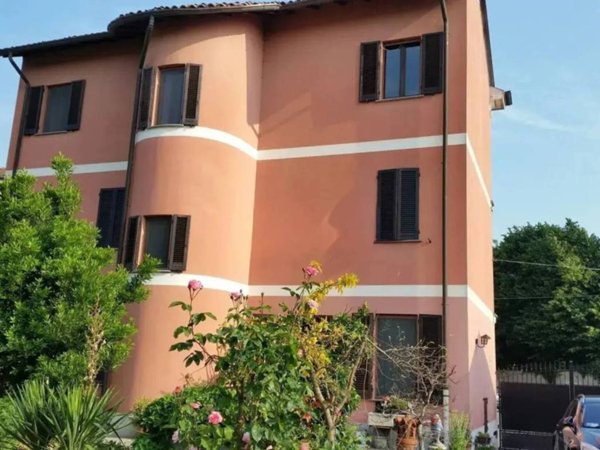 casa indipendente in vendita a Pieve del Cairo