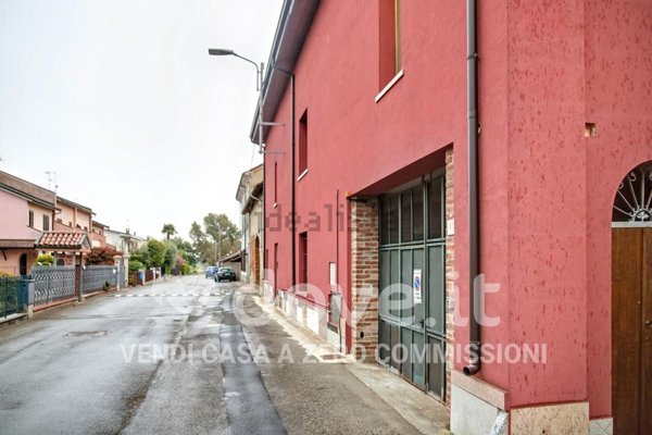 casa indipendente in vendita a Pieve del Cairo