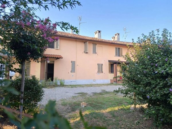 appartamento in vendita a Pieve del Cairo