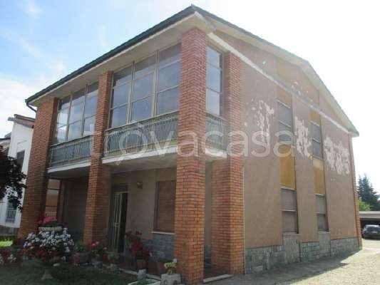 casa indipendente in vendita a Pieve del Cairo