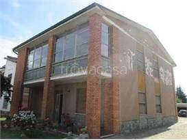 casa indipendente in vendita a Pieve del Cairo