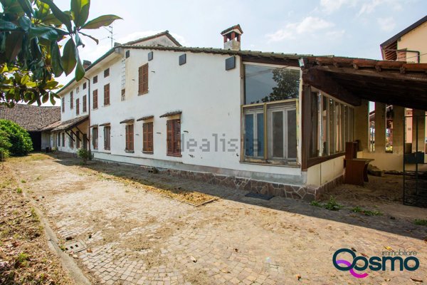 casale in vendita a Pieve del Cairo