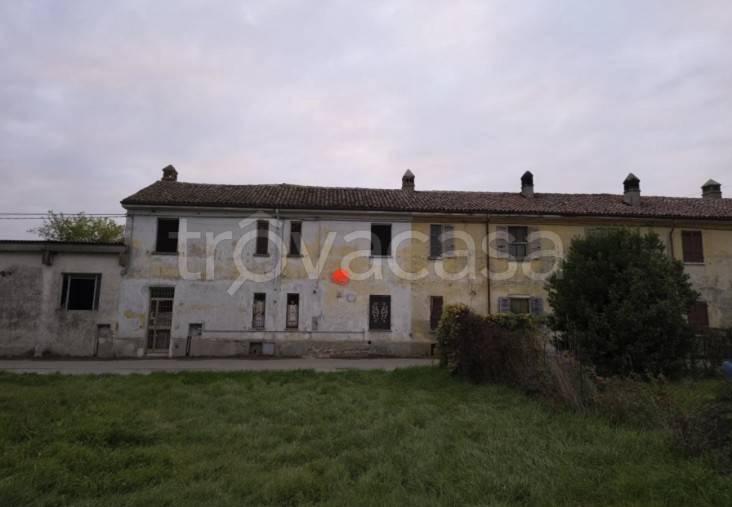 appartamento in vendita a Pieve del Cairo in zona Gallia