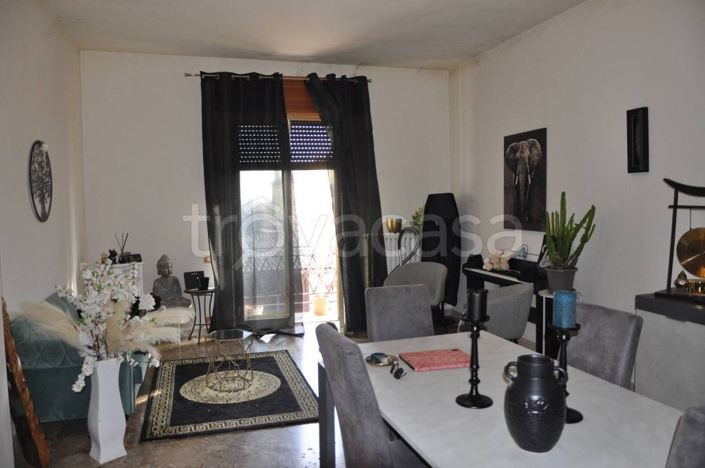 appartamento in vendita a Pieve Porto Morone