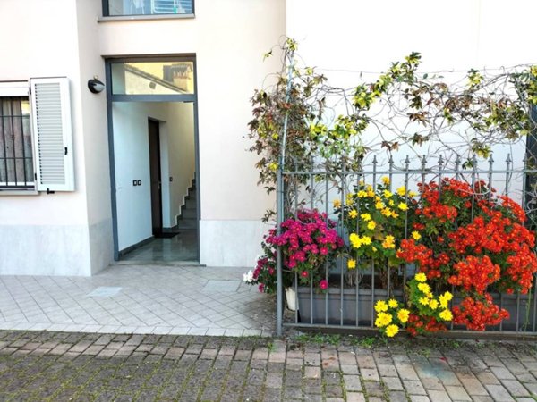 appartamento in vendita a Pieve Porto Morone