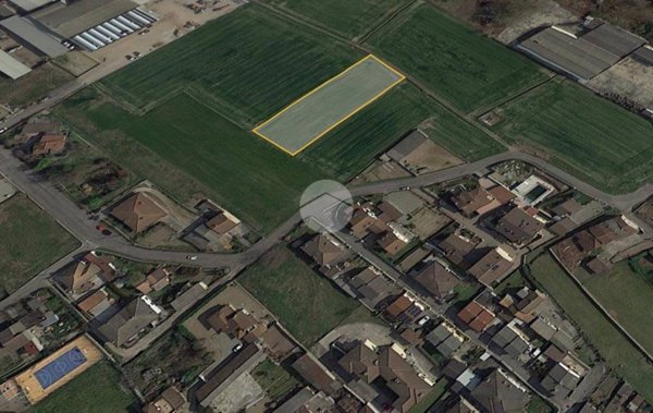 terreno agricolo in vendita a Pieve Porto Morone