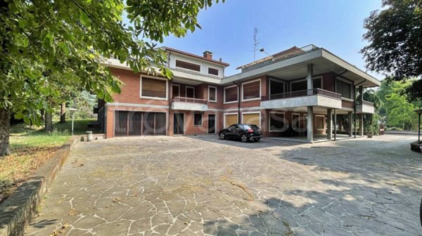 casa indipendente in vendita a Pieve Porto Morone
