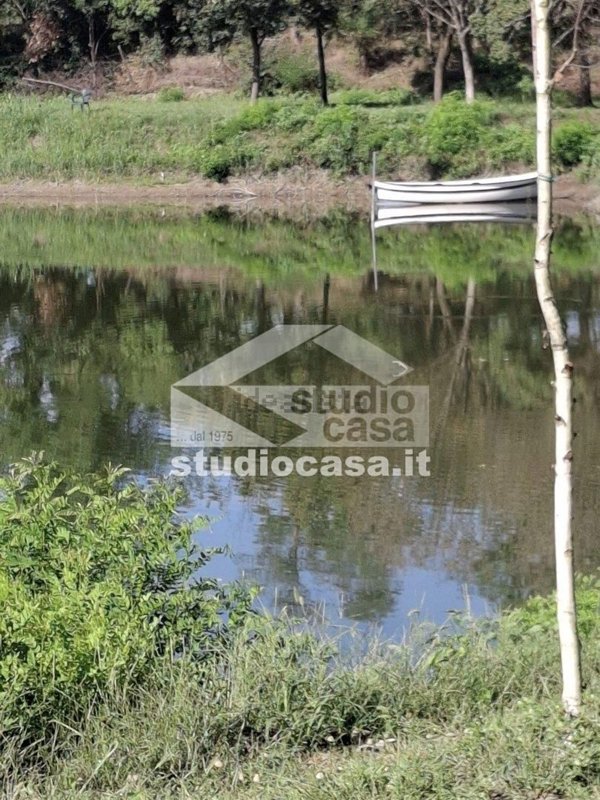 terreno agricolo in vendita a Pieve Porto Morone