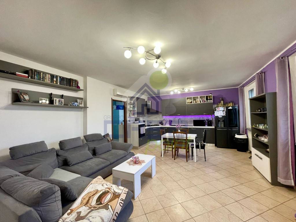 casa indipendente in vendita a Pieve Porto Morone