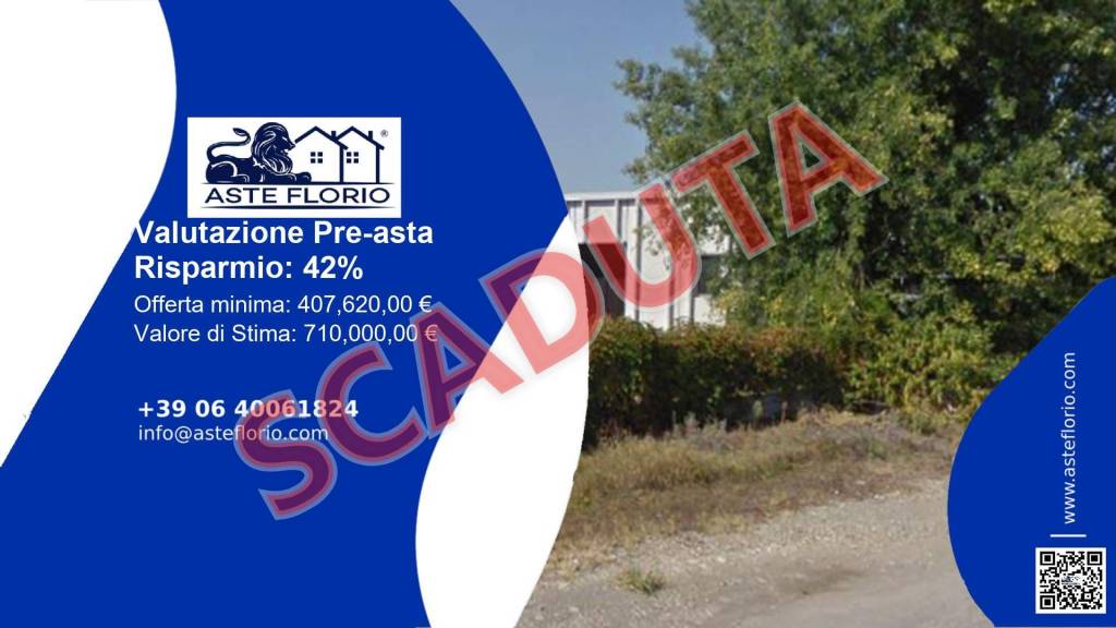 locale commerciale in vendita a Pieve Porto Morone