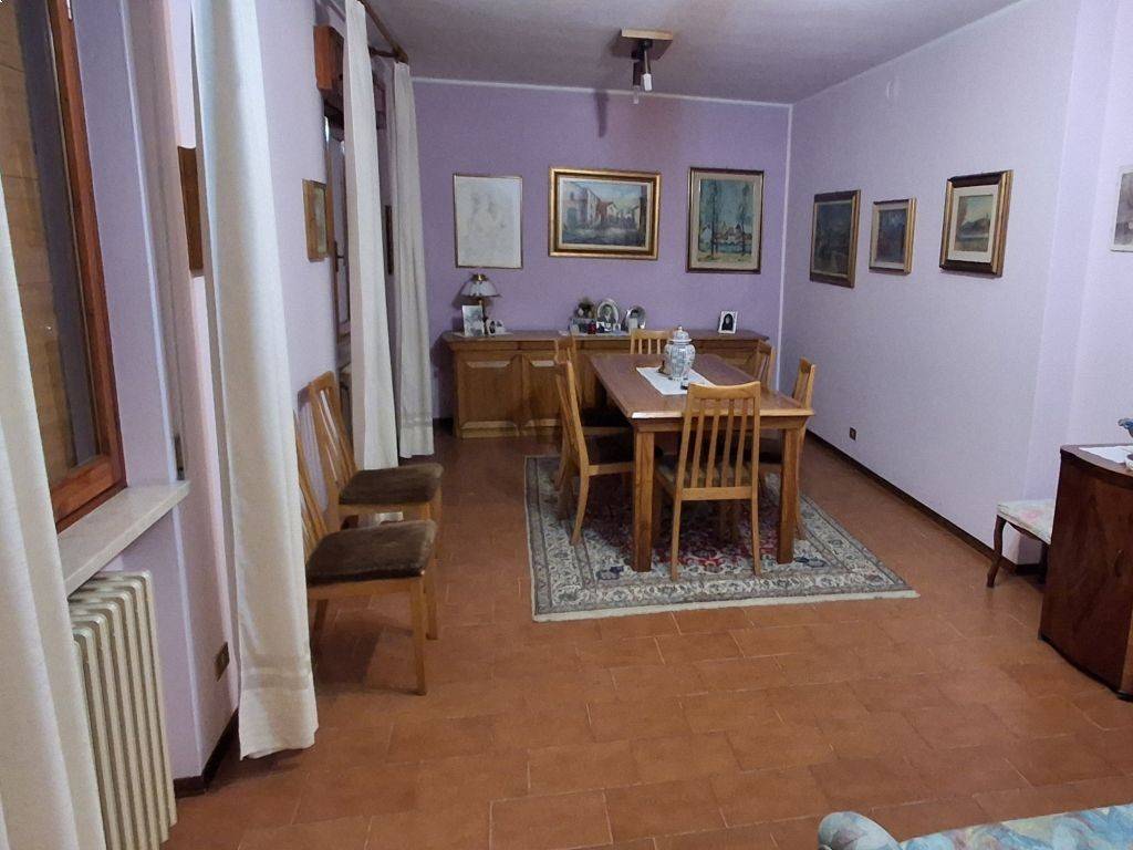 casa indipendente in vendita a Pieve Porto Morone