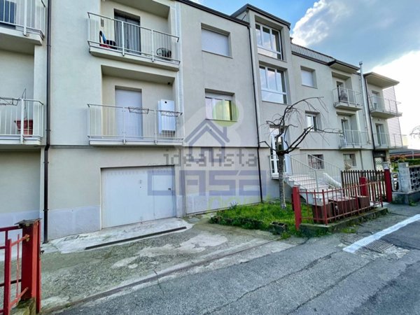 appartamento in vendita a Pieve Porto Morone