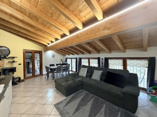 appartamento in vendita a Pieve Porto Morone