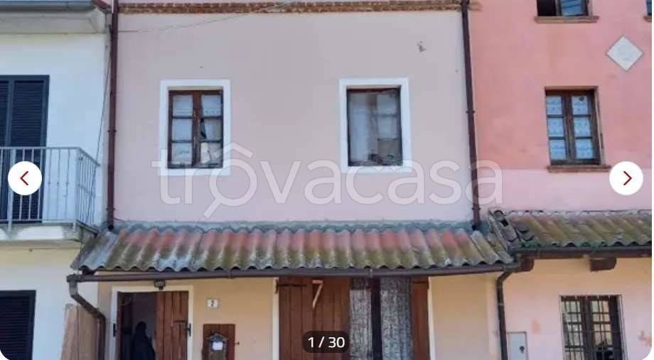 casa indipendente in vendita a Pieve Porto Morone