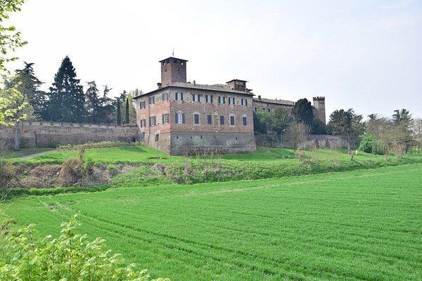casa indipendente in vendita a Pieve Porto Morone