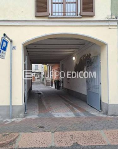 appartamento in vendita a Pieve Porto Morone