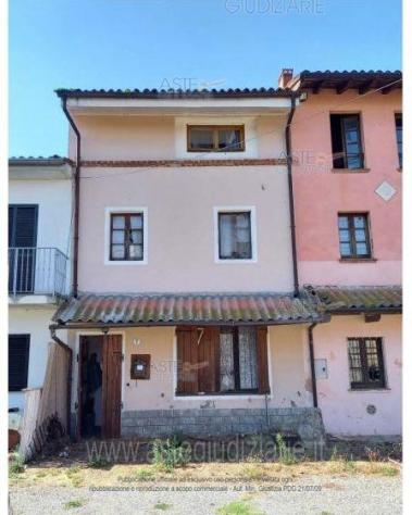 appartamento in vendita a Pieve Porto Morone