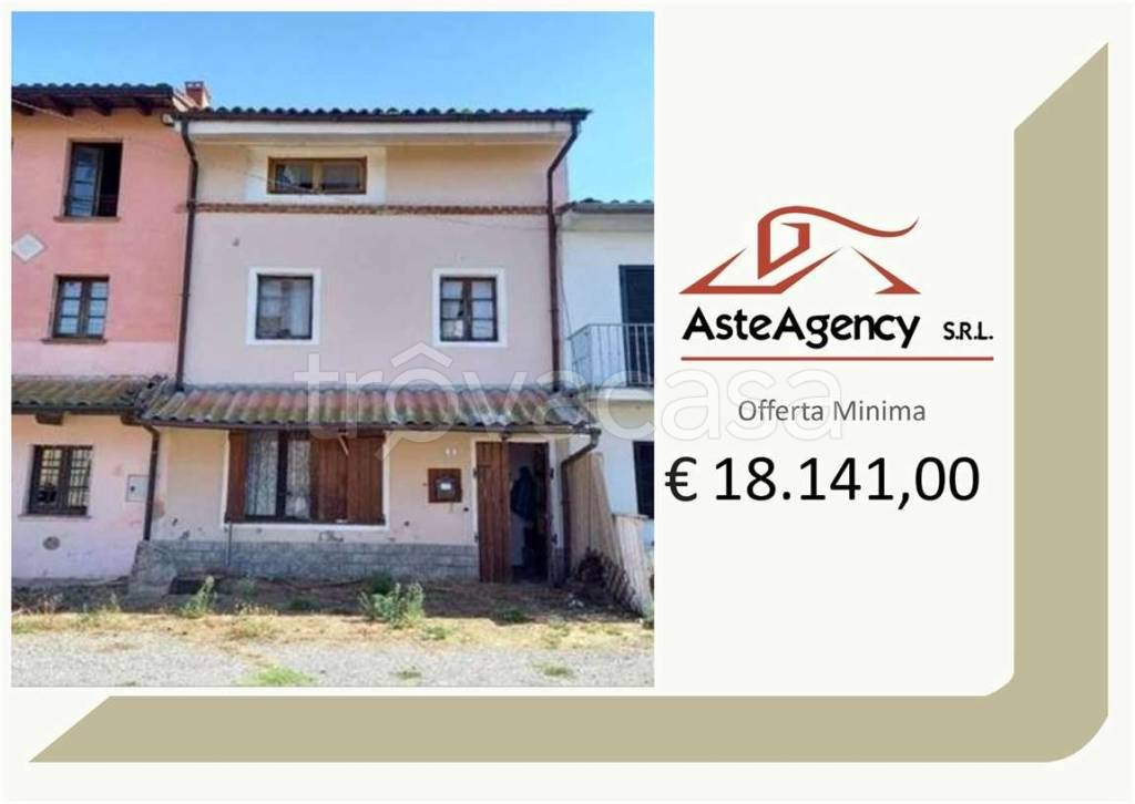 casa indipendente in vendita a Pieve Porto Morone