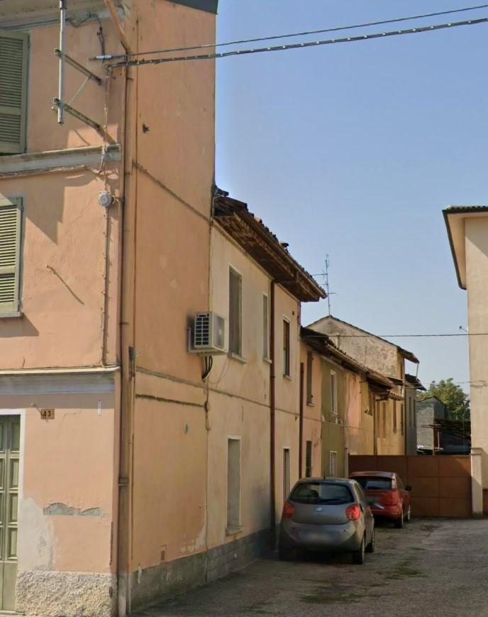 appartamento in vendita a Pieve Porto Morone