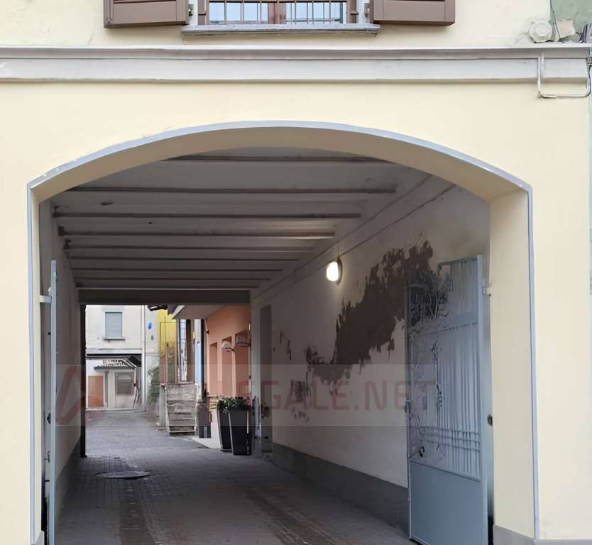 appartamento in vendita a Pieve Porto Morone