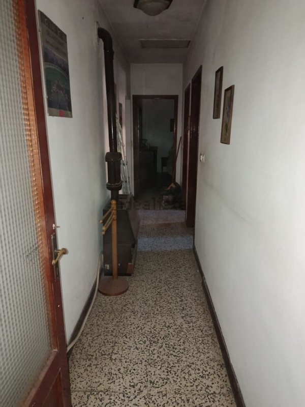 casa indipendente in vendita a Pieve Porto Morone in zona Mezzano