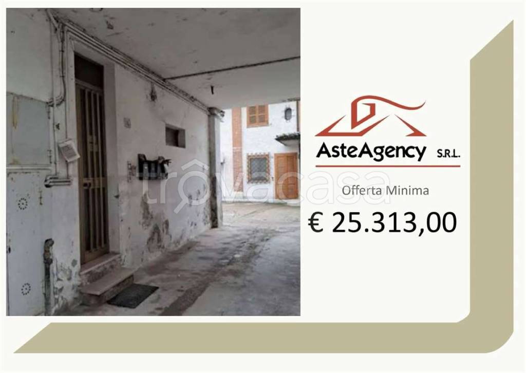 appartamento in vendita a Pieve Porto Morone in zona Mezzano