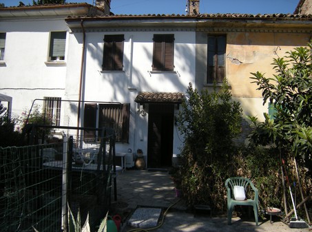 locale di sgombero in vendita a Pinarolo Po