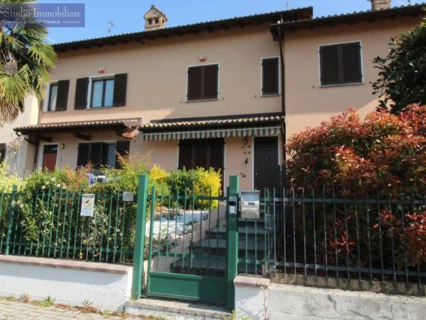 casa indipendente in vendita a Pinarolo Po