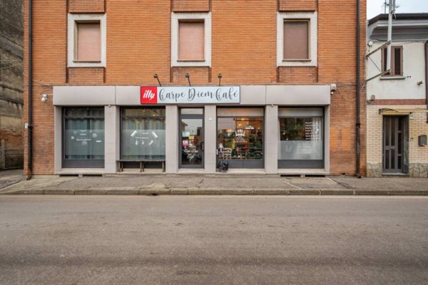 negozio in vendita a Pinarolo Po