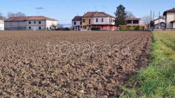 terreno edificabile in vendita a Pizzale