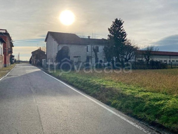 terreno edificabile in vendita a Pizzale