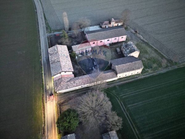 casale in vendita a Pizzale