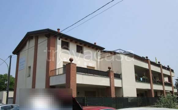 appartamento in vendita a Pizzale in zona Porana