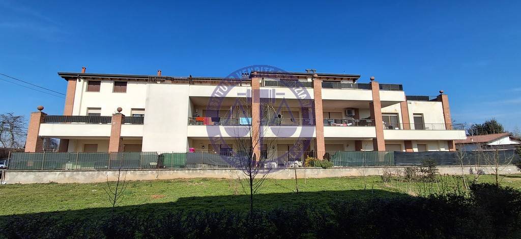 appartamento in vendita a Pizzale in zona Porana