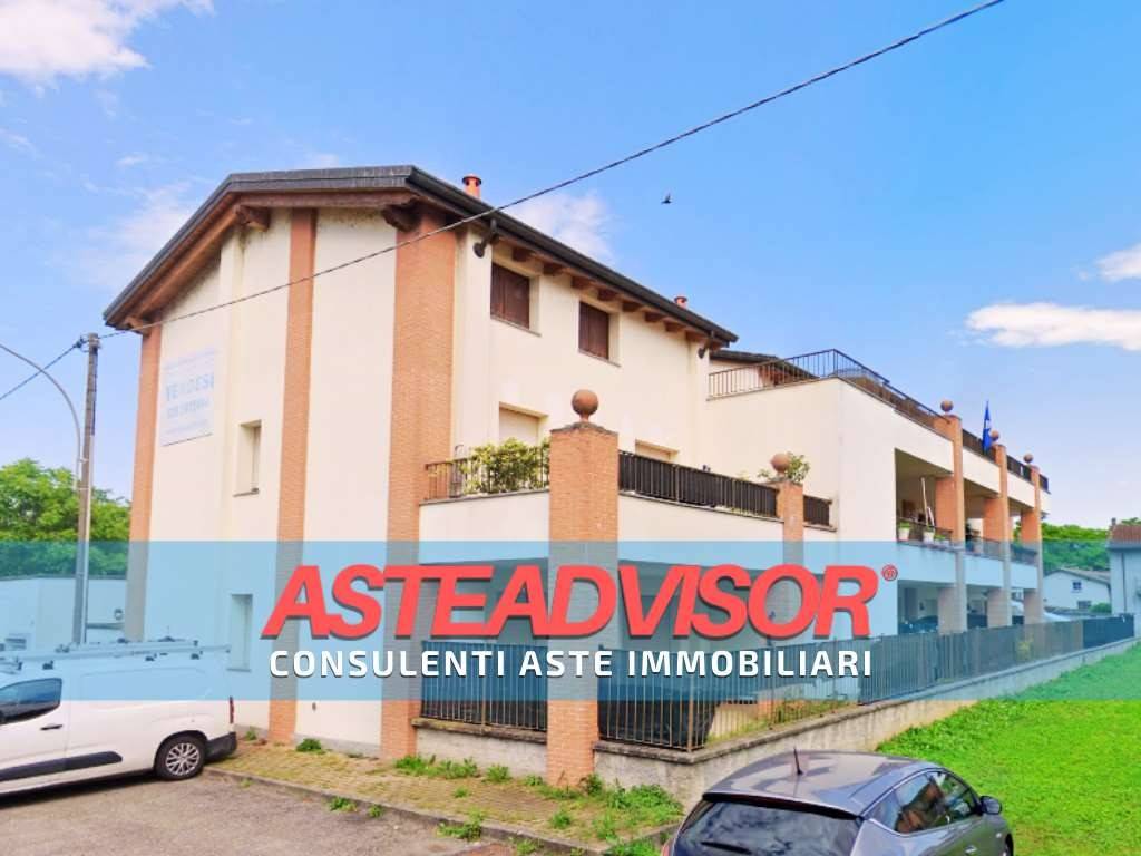 appartamento in vendita a Pizzale in zona Porana