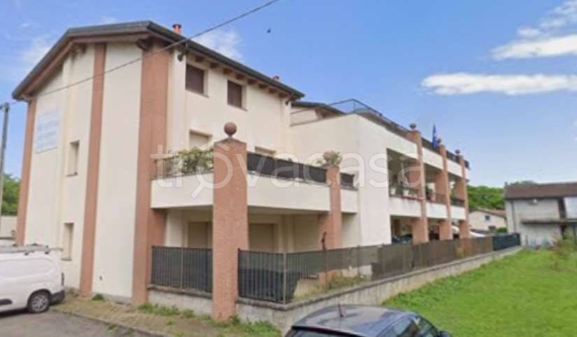 appartamento in vendita a Pizzale in zona Porana