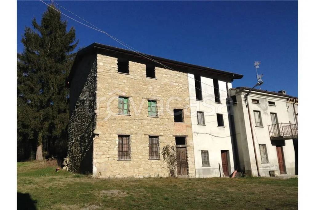 casa indipendente in vendita a Ponte Nizza in zona Casa Minchino