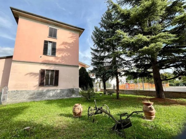 casa indipendente in vendita a Ponte Nizza